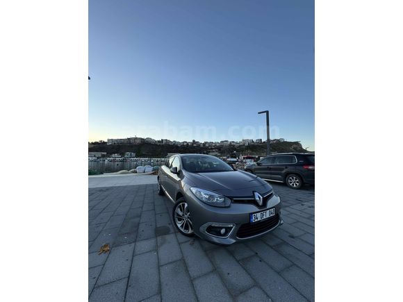 Sahibinden Renault Fluence 1.5 dCi Icon 2015 Model  208.000 km Füme