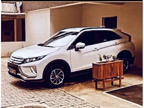 Düşük KM  Servis Bakımlı SUV
