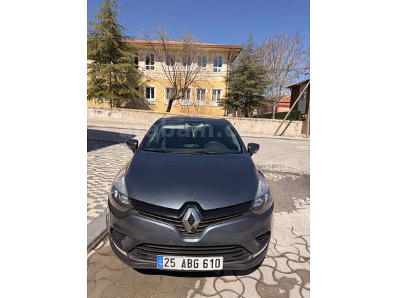 Sahibinden Renault Clio 0.9 TCe Joy 2020 Model 