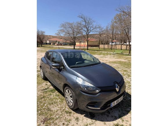Sahibinden Renault Clio 0.9 TCe Joy 2020 Model 
