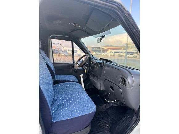 CAN 2 OTOMOTİVDEN 2004 MODEL PANELVAN CAM GİBİ