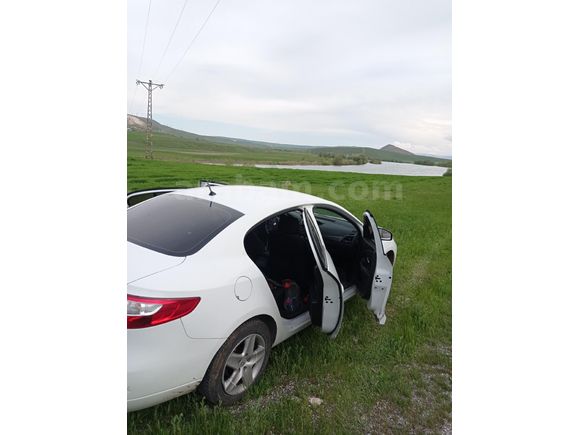 Sahibinden Renault Fluence 1.5 dCi Touch 2015 Model