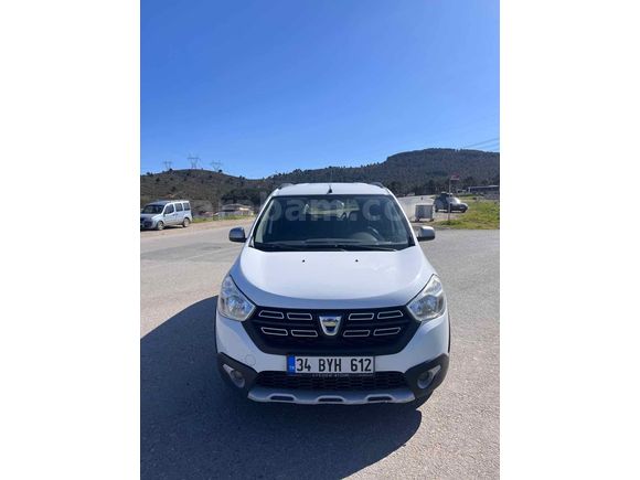 Sahibinden Dacia Lodgy 1.5 BlueDCI Stepway 2019 Model 