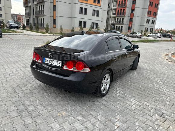 Sahibinden Honda Civic 1.6i VTEC Premium 2008 Model