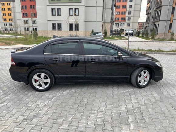 Sahibinden Honda Civic 1.6i VTEC Premium 2008 Model