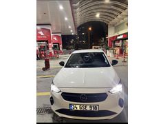 Sahibinden Opel Corsa 1.2 T Edition 2023 Model  27.000 km Beyaz