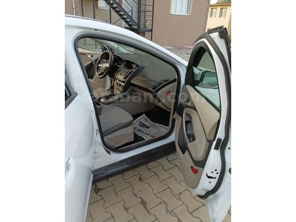 Sahibinden Ford Focus 1.6 Ti-VCT Style 2013 Model