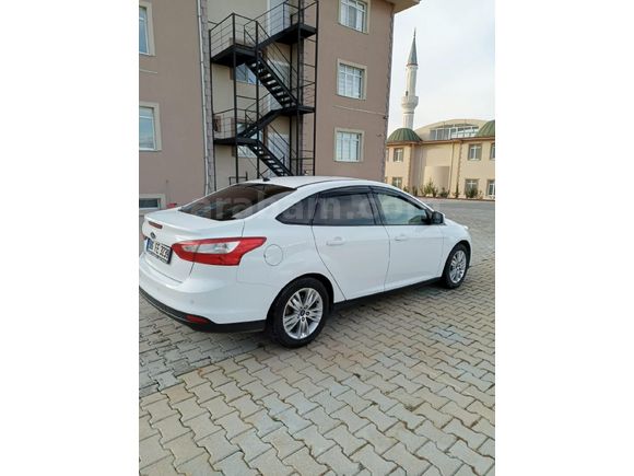 Sahibinden Ford Focus 1.6 Ti-VCT Style 2013 Model