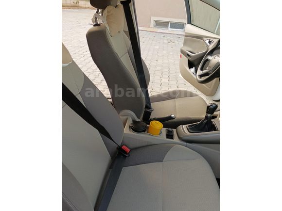 Sahibinden Ford Focus 1.6 Ti-VCT Style 2013 Model