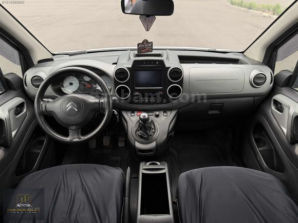 2015 MODEL-1.6 HDİ-SELECTİON-92 HP-DÜŞÜK KM-BAKIMLI-