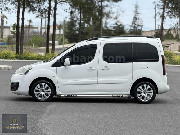 2015 MODEL-1.6 HDİ-SELECTİON-92 HP-DÜŞÜK KM-BAKIMLI-
