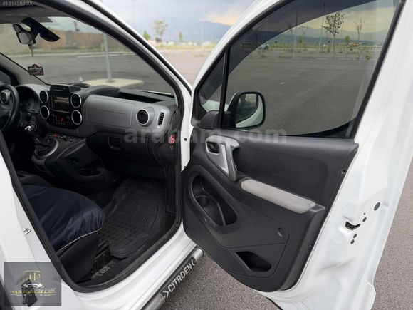 2015 MODEL-1.6 HDİ-SELECTİON-92 HP-DÜŞÜK KM-BAKIMLI-