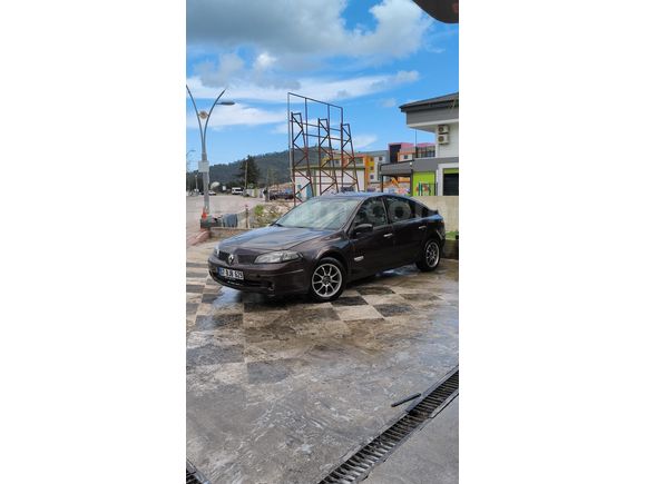 Sahibinden Renault Laguna 1.6 Privilege 2006 Model