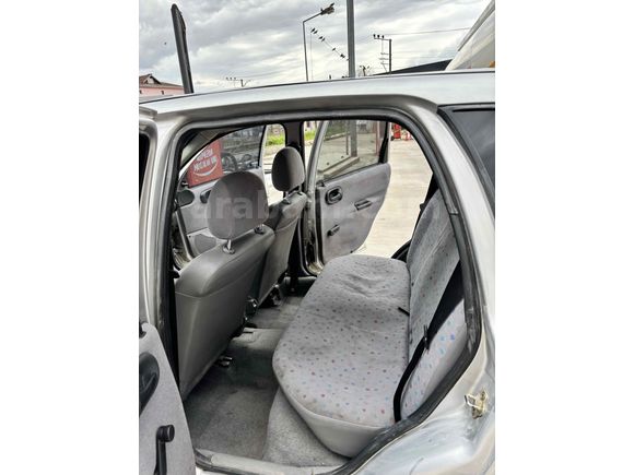 Sahibinden Opel Corsa 1.2 Swing 2000 Model  170.000 km Gri