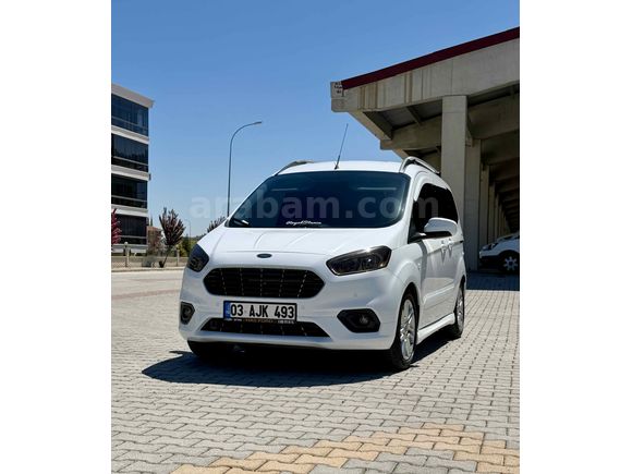 Sahibinden Ford Tourneo Connect 1.5 TDCI Deluxe 2019 Model  133.000 km Beyaz