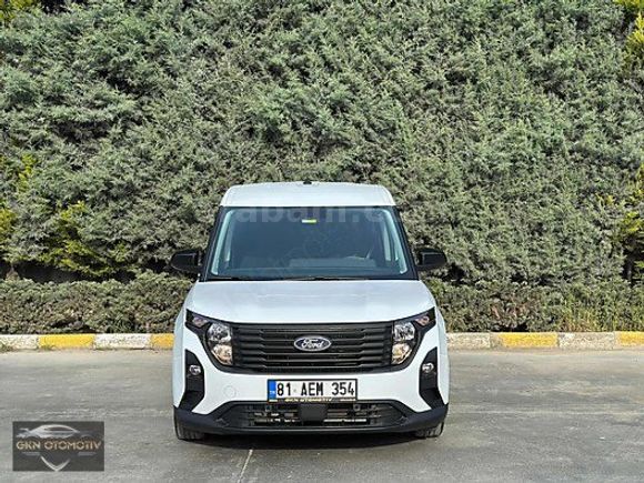 2024 MODEL HATASIZ SADECE 8.000 KM TAKAS OLUR %20 FATURA