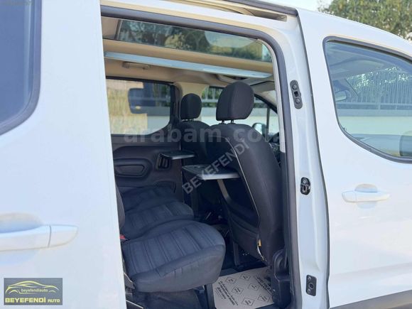 BEYEFENDİ AUTO 2021 OPEL COMBO 1.5 D ULTIMATE