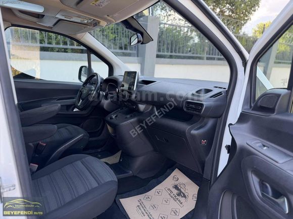 BEYEFENDİ AUTO 2021 OPEL COMBO 1.5 D ULTIMATE