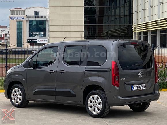 CAM TAVAN/ OTOMATİK /DEĞİŞENSİZ/ 2021 COMBO 1.5 DİZEL /73 BİN KM