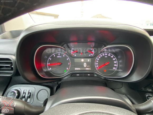 CAM TAVAN/ OTOMATİK /DEĞİŞENSİZ/ 2021 COMBO 1.5 DİZEL /73 BİN KM