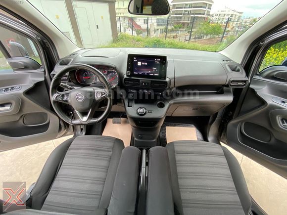 CAM TAVAN/ OTOMATİK /DEĞİŞENSİZ/ 2021 COMBO 1.5 DİZEL /73 BİN KM