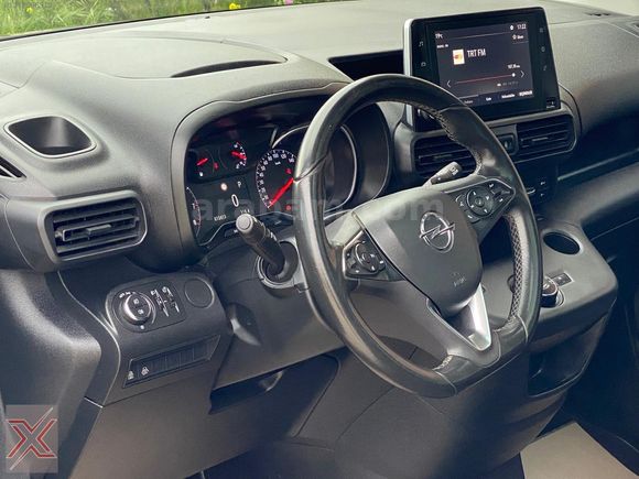 CAM TAVAN/ OTOMATİK /DEĞİŞENSİZ/ 2021 COMBO 1.5 DİZEL /73 BİN KM