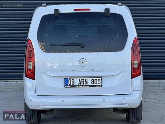 2025 COMBO 1.5 D EDİTİON OTOMATİK HATASIZ