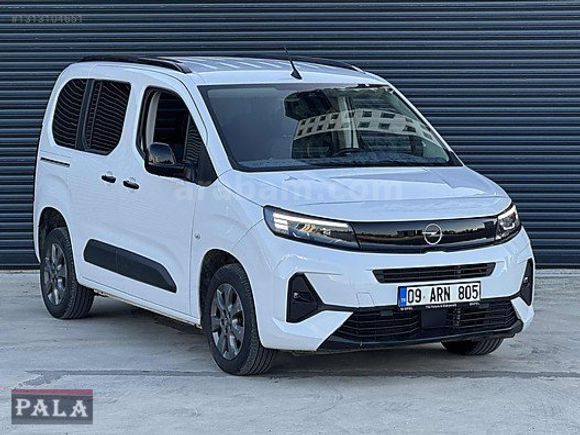 2025 COMBO 1.5 D EDİTİON OTOMATİK HATASIZ