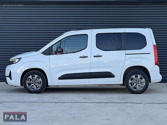 2025 COMBO 1.5 D EDİTİON OTOMATİK HATASIZ