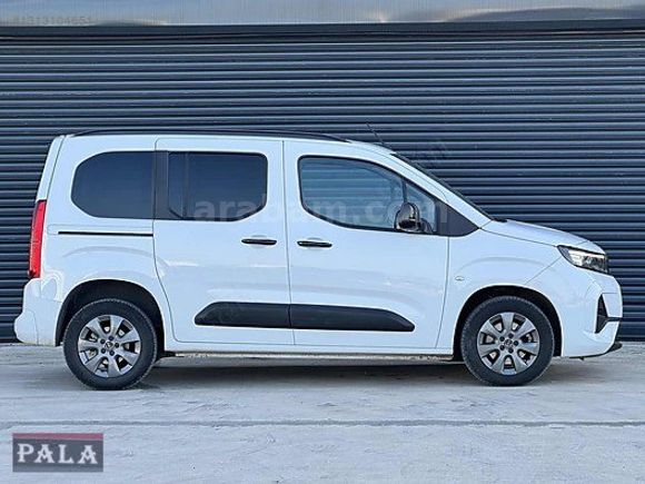 2025 COMBO 1.5 D EDİTİON OTOMATİK HATASIZ
