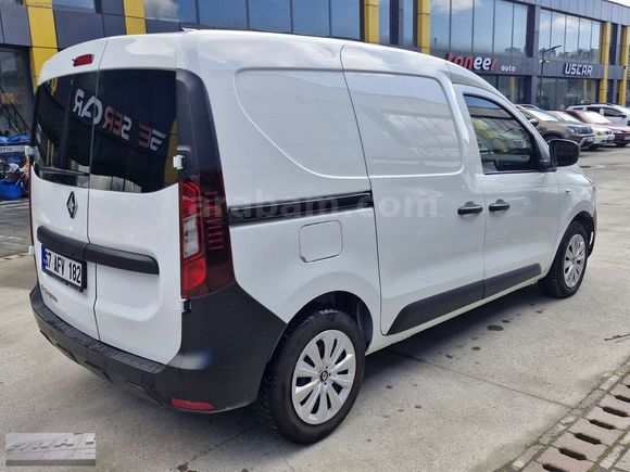 2025 RENEULT EXPRESS VAN 1.5 DCI 14BIN KM HATASIZ BOYASIZ
