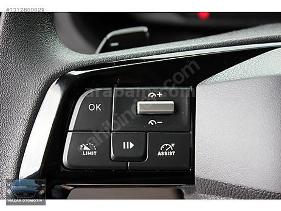 2025 HATASIZ BOYASIZ 9.000 KMde COMBO OTOMATİK 130 PS NAVİGASYON