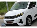 2025 HATASIZ BOYASIZ 9.000 KMde COMBO OTOMATİK 130 PS NAVİGASYON