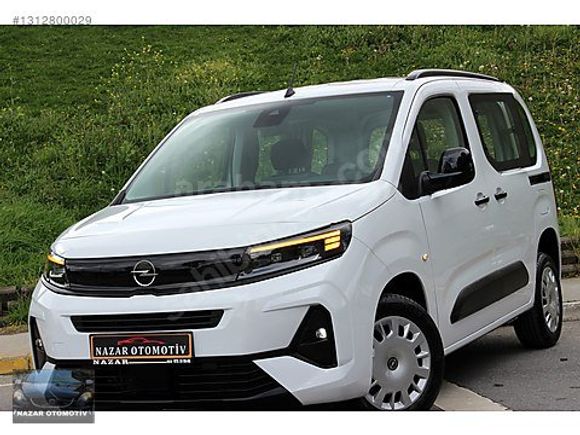 2025 HATASIZ BOYASIZ 9.000 KMde COMBO OTOMATİK 130 PS NAVİGASYON