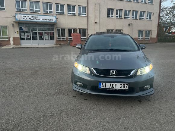 Sahibinden Honda Civic 1.6i VTEC Eco Elegance 2012 Model