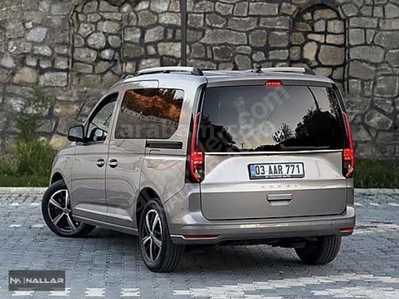 'NALLAR AUTO' HATASIZ BOYASIZ MOJAVA BEJİ SIFIR KOKUSU ÜZERİNDE.