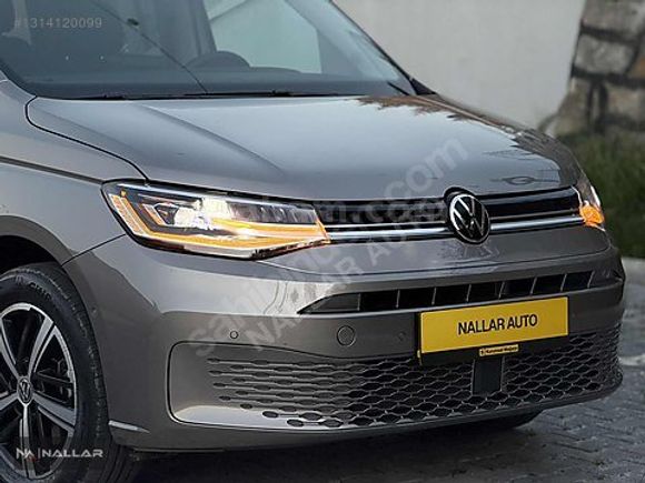 'NALLAR AUTO' HATASIZ BOYASIZ MOJAVA BEJİ SIFIR KOKUSU ÜZERİNDE.