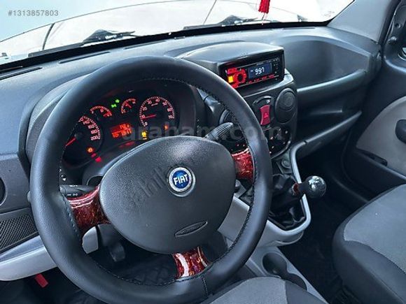 ŞENTÜRKLERDEN FIAT DOBLO KLİMALI HASAR KAYITSIZ YENİ MUAYENELİ