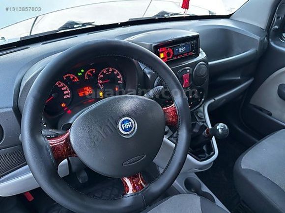 ŞENTÜRKLERDEN FIAT DOBLO KLİMALI HASAR KAYITSIZ YENİ MUAYENELİ