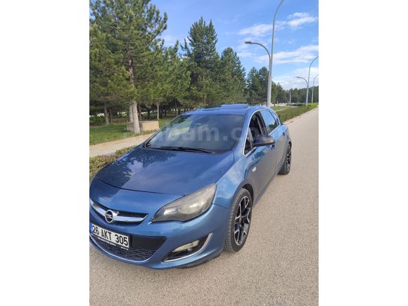 Sahibinden Opel Astra 1.4 T Sport 2013 Model - Sunroof- Mavi