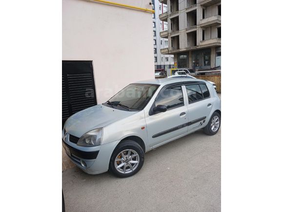Sahibinden Renault Clio 1.4 Privilege 2002 Model