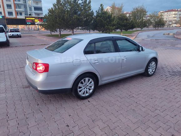 Sahibinden Volkswagen Jetta 1.6 Midline 2007 Model