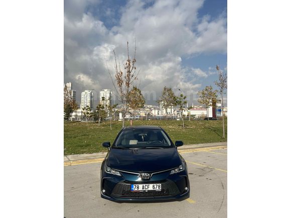 Sahibinden Toyota Corolla 1.5 Dream 2023 Model Ankara 18.300 km Lacivert