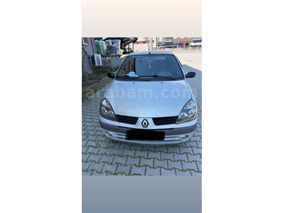Sahibinden Renault Clio 1.4 2002 Model