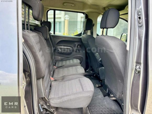 EMR CARS 2021 OPEL COMBO 1.5 EDİTİON AT8 130HP 129.000KM BOYASIZ