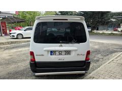 MOTOCAR KURUMSAL MAĞAZADAN CİTROEN BERLİNGO 1.9D COMBİ ABS
