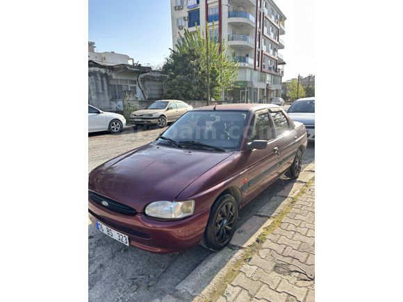 Sahibinden Ford Escort 1.8 CLX 1998 Model 