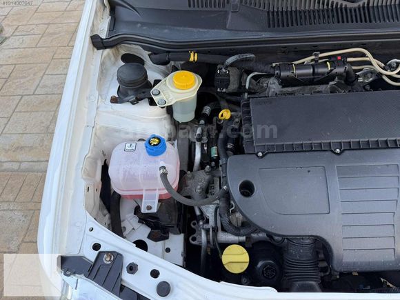 2007 ORJ. 236,000 KM'DE KLİMALI SORUNSUZ DİZEL PALİO