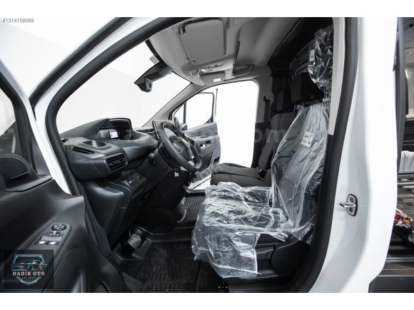 2025 SIFIR PEUGEOT PARTNER VAN 130hp %20 faturalı K.K Taksit