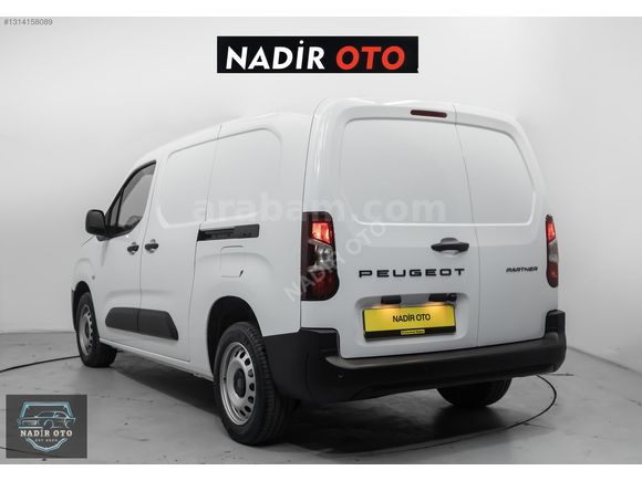 2025 SIFIR PEUGEOT PARTNER VAN 130hp %20 faturalı K.K Taksit